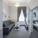Primero Elegant Apartments Krakow Old Town