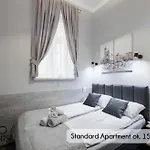 Primero Elegant Apartments Krakow Old Town